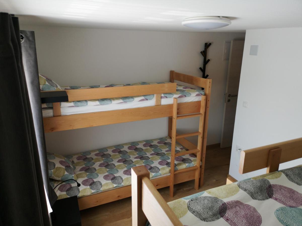 Mega Hostel Krapina Kültér fotó